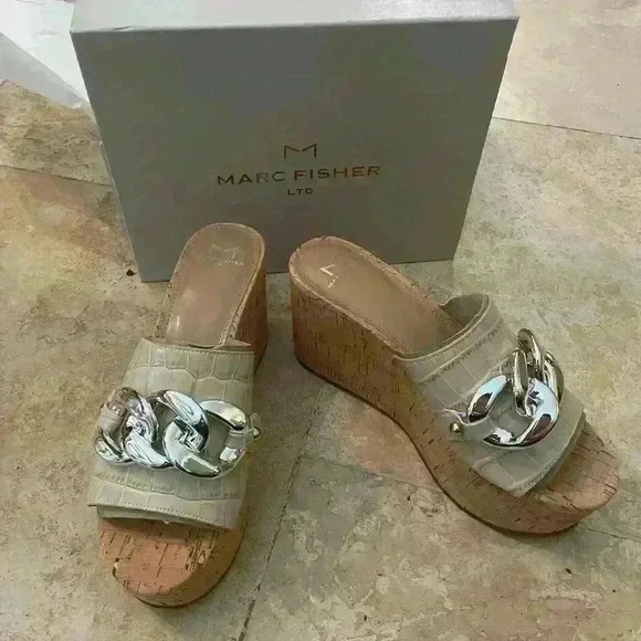 Vaneda Platform Slide Sandal Size 7 - Picture 3 of 9